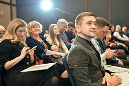 ABP_2404.jpg
