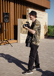 mam4ak-300.jpg